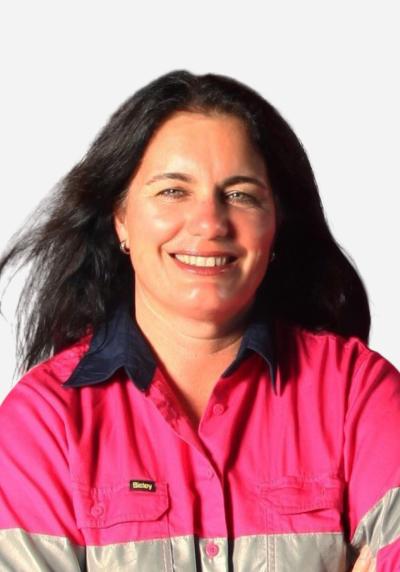 Portrait of Heather Jones 